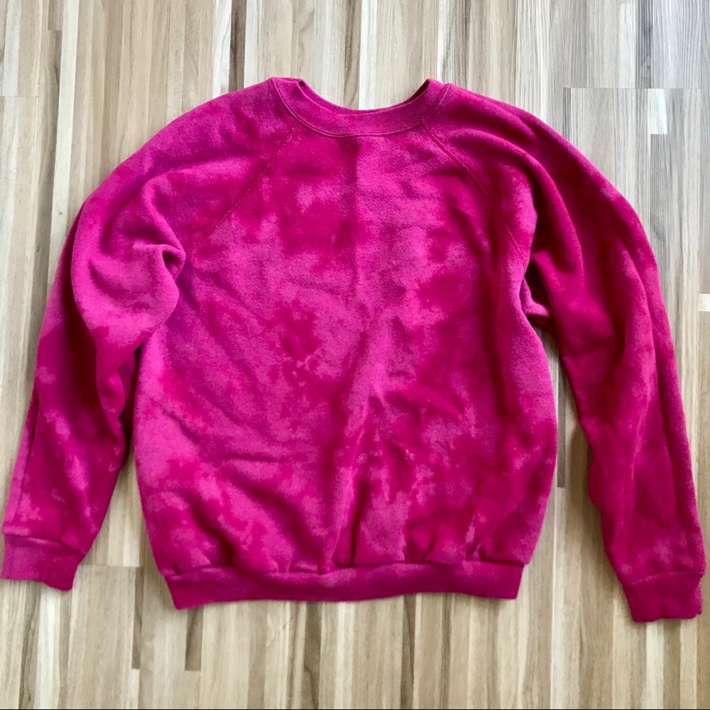 Retro pink tie dye crew neck sweatshirt